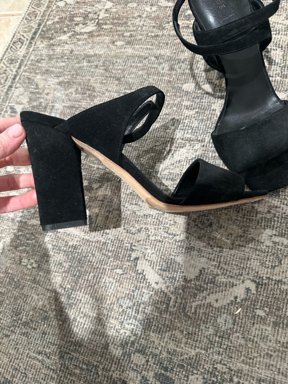 Aeyde Black Crisscross Block Heel Sandals